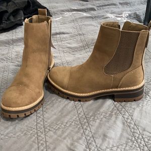 Chelsea combat boots